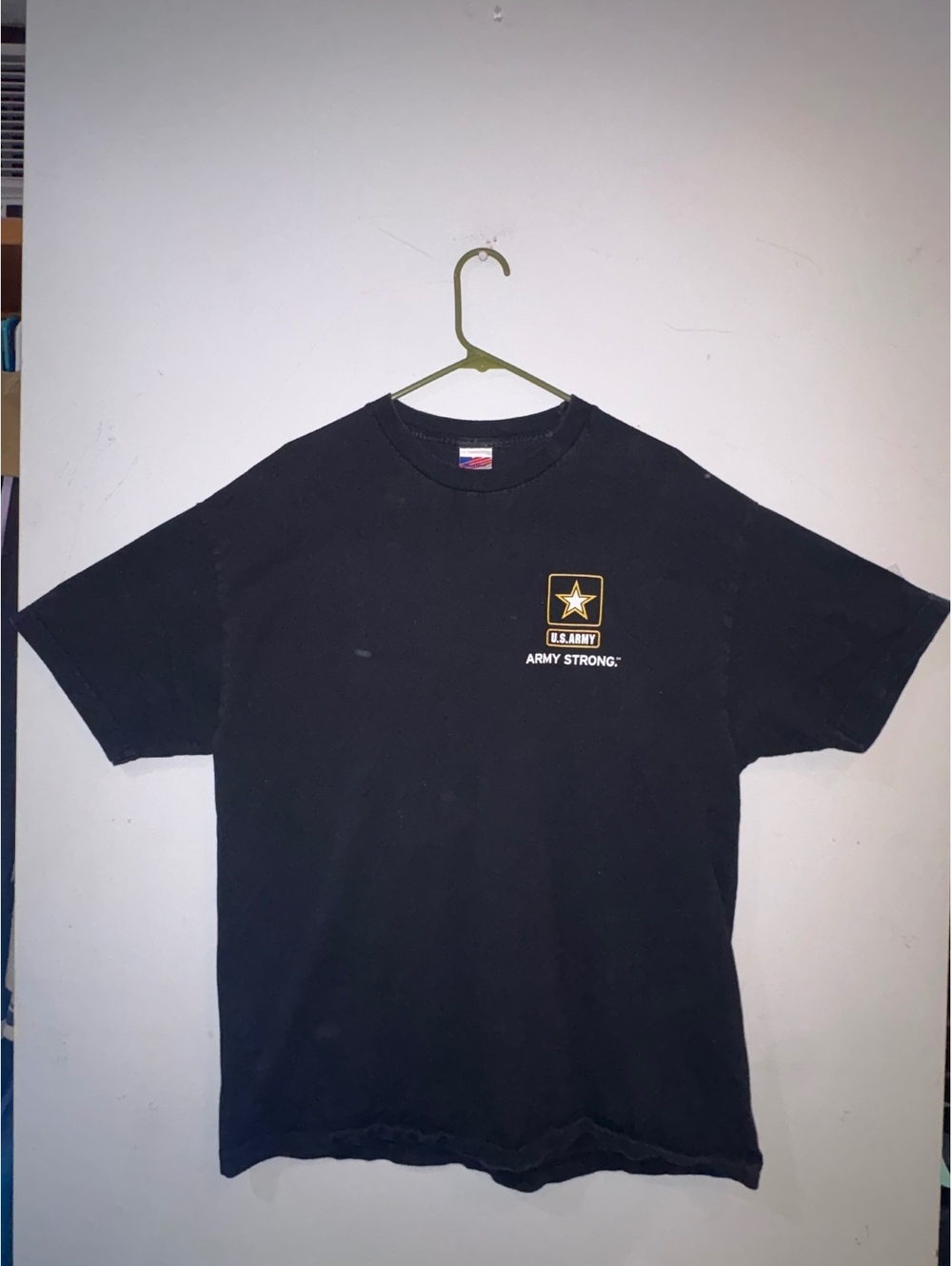 Vintage U.S. Army Strong Black T-Shirt XL Made in USA